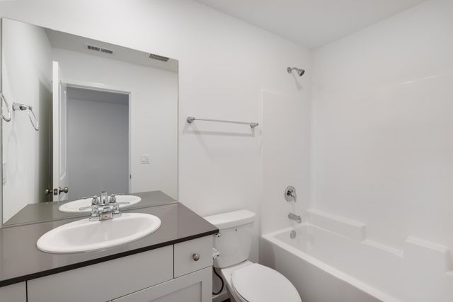 51783 Jubilee Pine Dr, La Pine, OR 97739