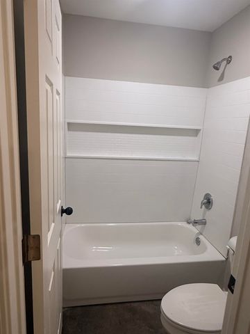 4589 RANGE LINE RD, Memphis, TN 38127