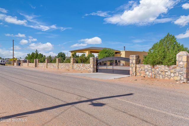406 Ralph Street, Chaparral, NM 88081