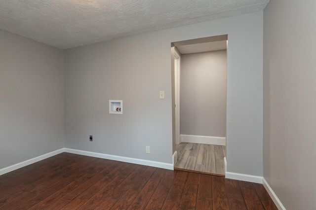 720 West Mount Vernon Street, Springfield, MO 65806