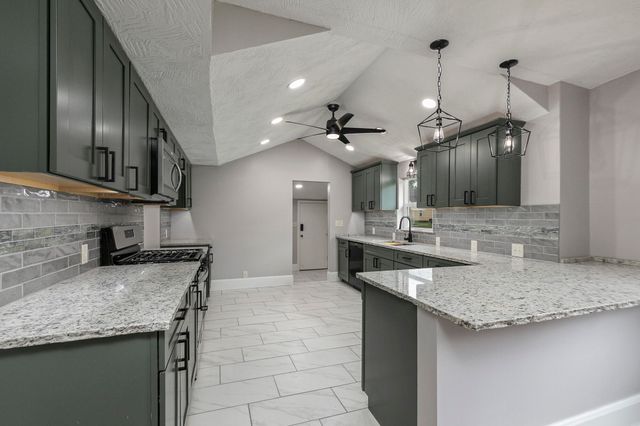 720 West Mount Vernon Street, Springfield, MO 65806