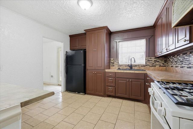 510 56th Street, Lubbock, TX 79404