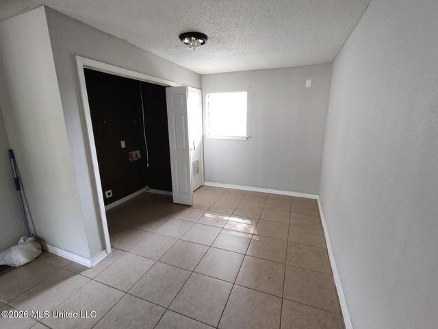 3619 Pentagon Drive, Pascagoula, MS 39581