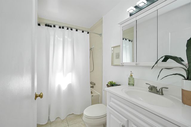 18662 Stanton Ave, Castro Valley, CA 94546