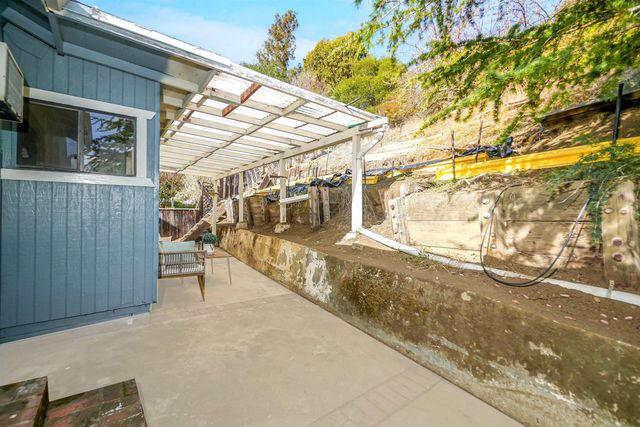 18662 Stanton Ave, Castro Valley, CA 94546