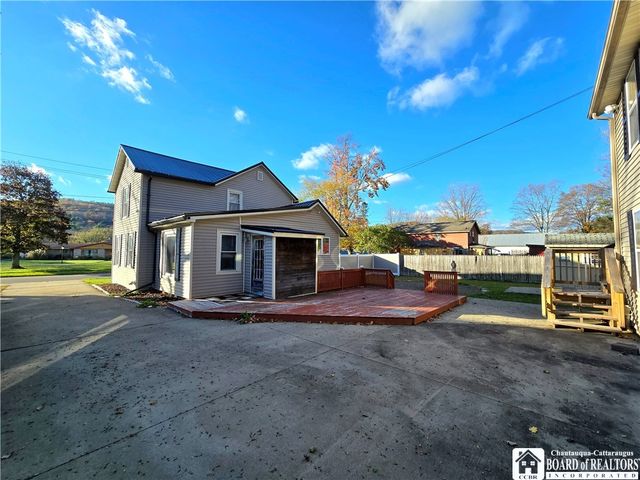 92 1st Street, Bolivar, NY 14715