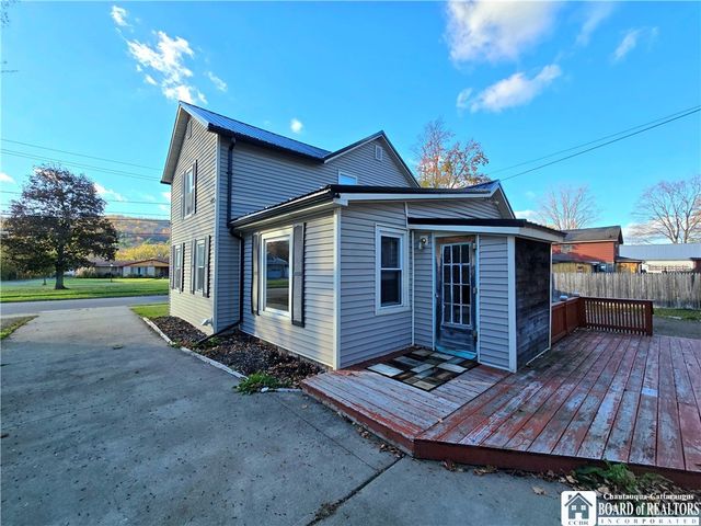 92 1st Street, Bolivar, NY 14715