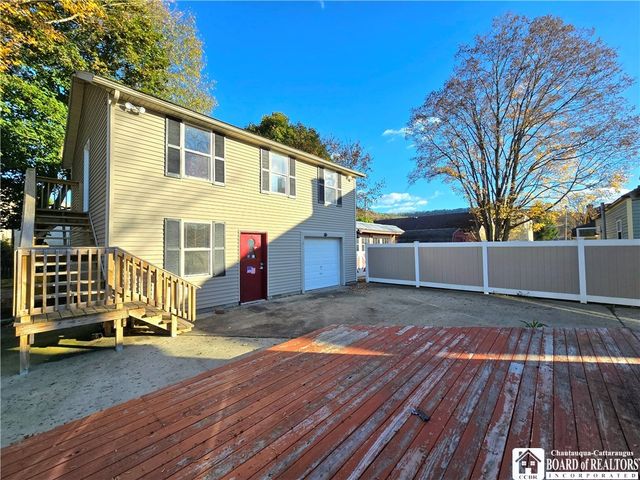 92 1st Street, Bolivar, NY 14715