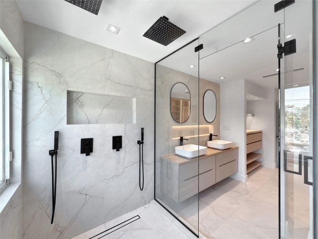 729 NE 17th Terrace, Fort Lauderdale, FL 33304