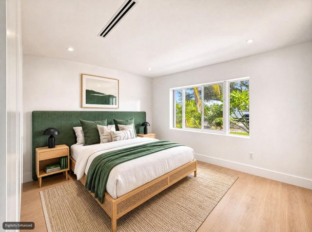729 NE 17th Terrace, Fort Lauderdale, FL 33304
