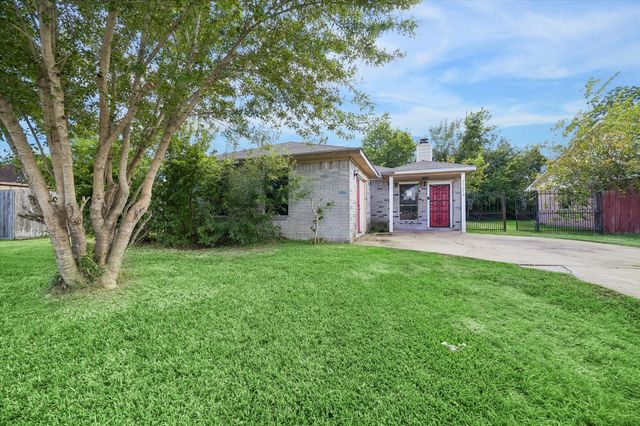 11618 Roandale Drive, Houston, TX 77048
