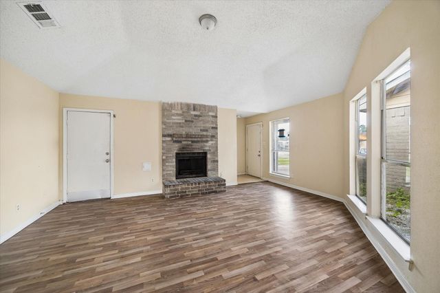 11618 Roandale Drive, Houston, TX 77048