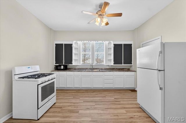 1406 N Church Street, Belleville, IL 62221