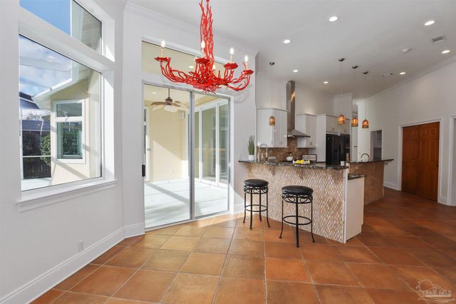 279 Plantation Hill Rd, Gulf Breeze, FL 32561