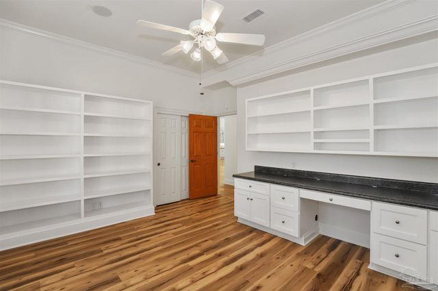 279 Plantation Hill Rd, Gulf Breeze, FL 32561