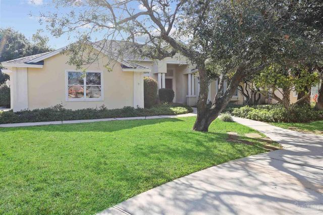 279 Plantation Hill Rd, Gulf Breeze, FL 32561