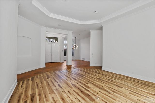 279 Plantation Hill Rd, Gulf Breeze, FL 32561