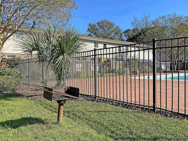 415 Parkdale Drive 6h, Charleston, SC 29414