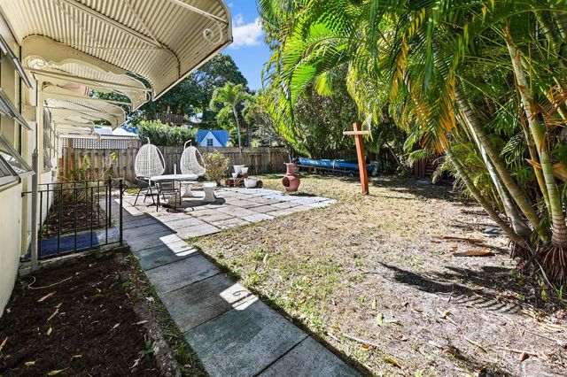 411 N Lakeside Drive, Lake Worth Beach, FL 33460