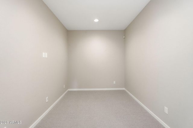 901 S Smith Road 1038, Tempe, AZ 85281