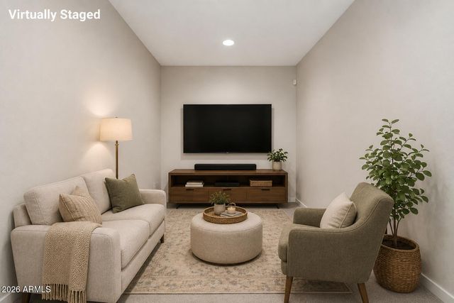 901 S Smith Road 1038, Tempe, AZ 85281