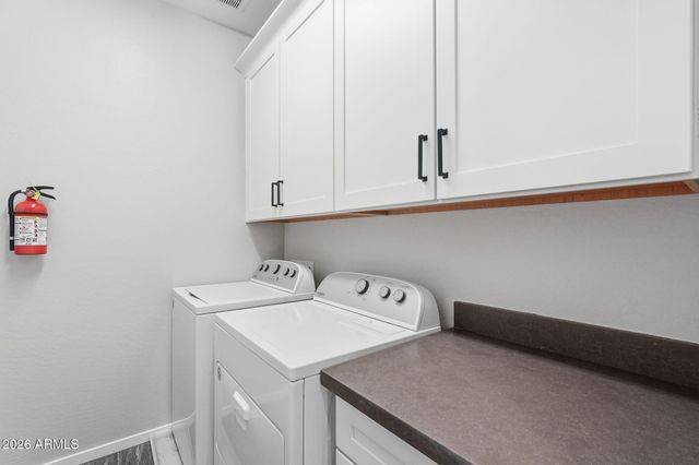 901 S Smith Road 1038, Tempe, AZ 85281