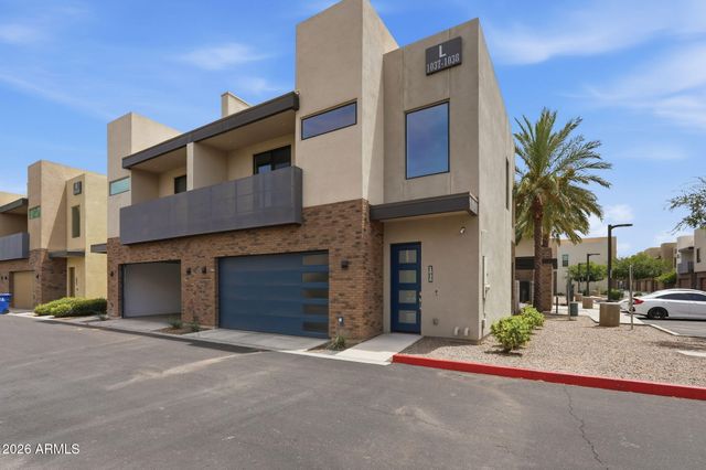 901 S Smith Road 1038, Tempe, AZ 85281