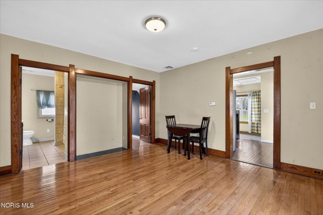 235 S Maple Street, Bowling Green, OH 43402