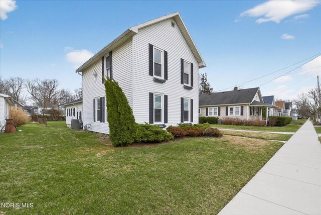 235 S Maple Street, Bowling Green, OH 43402