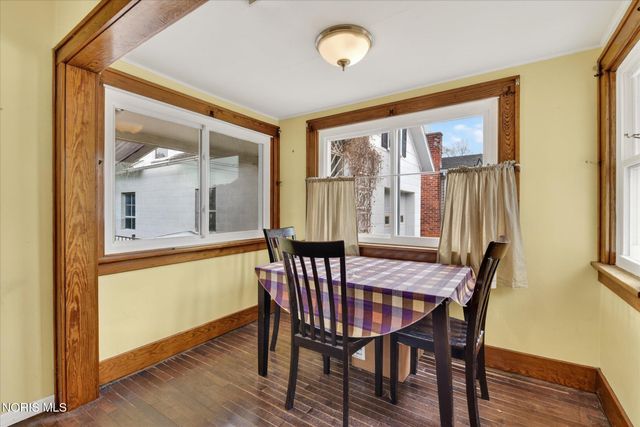 235 S Maple Street, Bowling Green, OH 43402