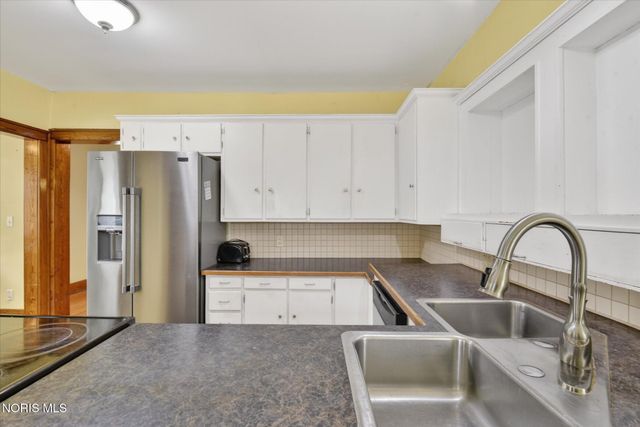 235 S Maple Street, Bowling Green, OH 43402