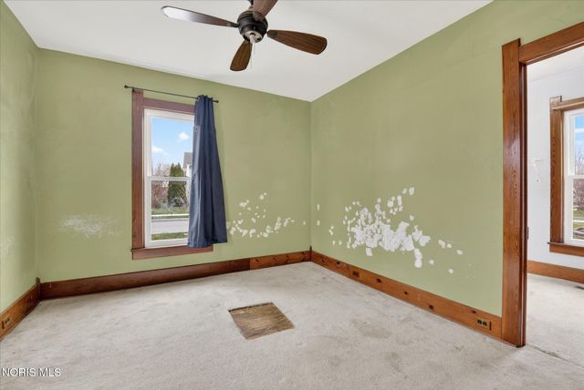 235 S Maple Street, Bowling Green, OH 43402