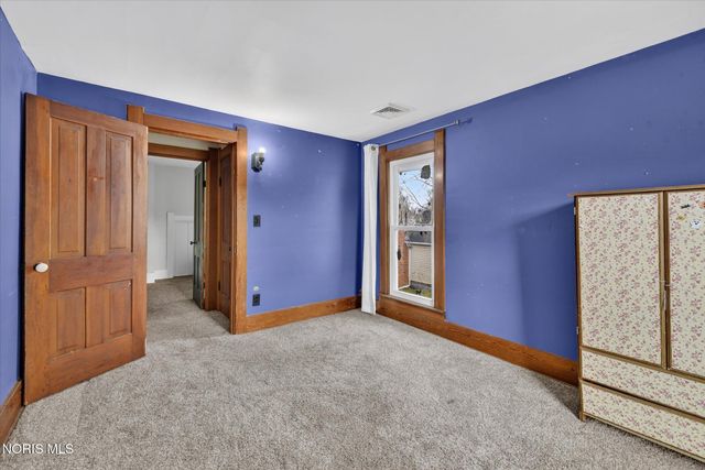 235 S Maple Street, Bowling Green, OH 43402