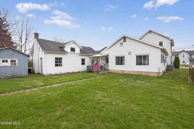 235 S Maple Street, Bowling Green, OH 43402