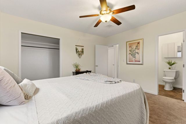 965 W Bosque Loop, Bosque Farms, NM 87068