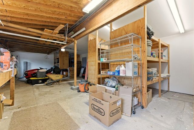 965 W Bosque Loop, Bosque Farms, NM 87068