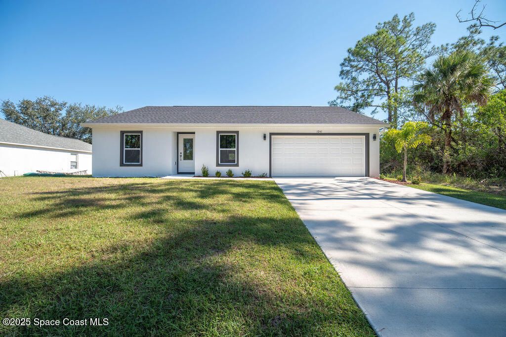 1241 Platt Avenue SW, Palm Bay, FL 32908