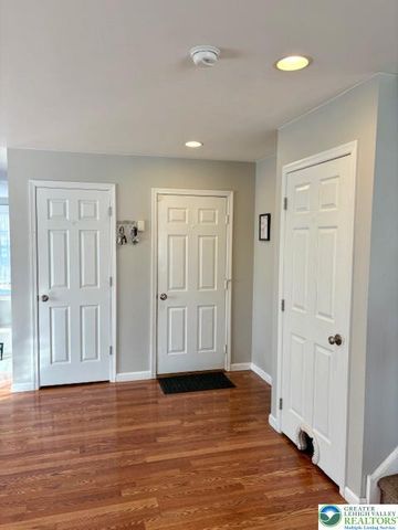 656 Honeysuckle Way, Pennsburg Boro, PA 18073