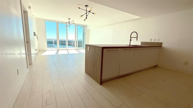 400 Sunny Isles Blvd 1906, Sunny Isles Beach, FL 33160