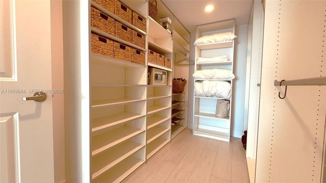 400 Sunny Isles Blvd 1906, Sunny Isles Beach, FL 33160