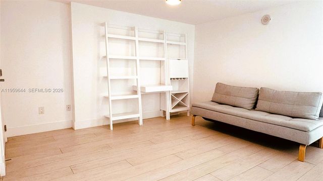 400 Sunny Isles Blvd 1906, Sunny Isles Beach, FL 33160