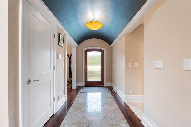 2101 Hunters Ridge COURT, Manitowoc, WI 54220