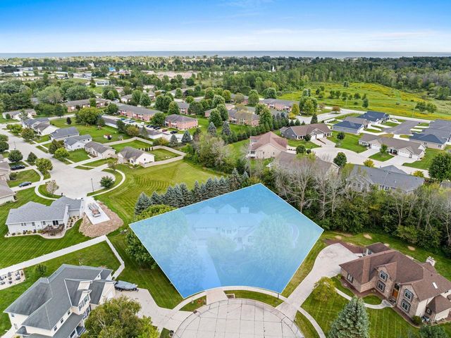 2101 Hunters Ridge COURT, Manitowoc, WI 54220