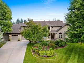2101 Hunters Ridge COURT, Manitowoc, WI 54220