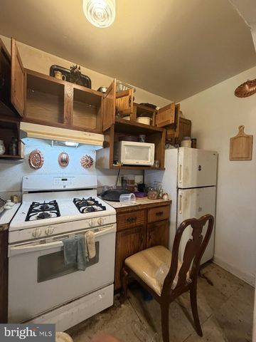 4026 WOODMERE AVE, Baltimore, MD 21215