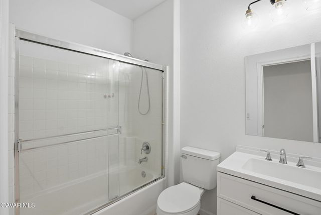 2134 Shellbark Court, Palmdale, CA 93551