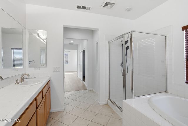 2134 Shellbark Court, Palmdale, CA 93551