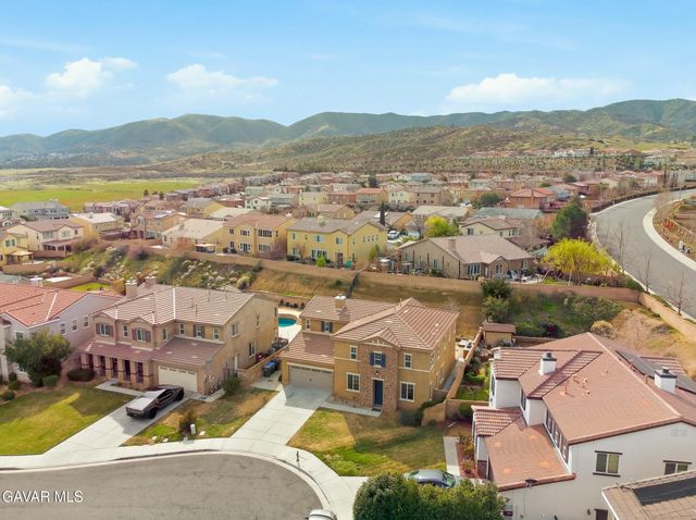 2134 Shellbark Court, Palmdale, CA 93551