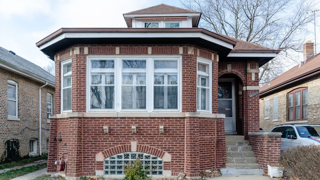 8832 S Marshfield Avenue, Chicago, IL 60620