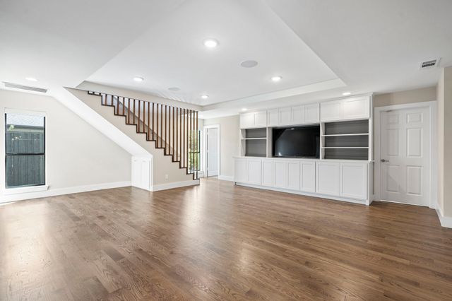 5948 Melshire Drive, Dallas, TX 75230